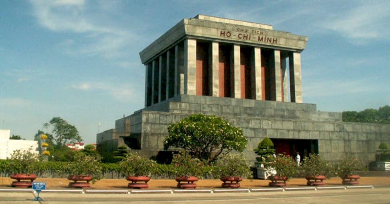 The architecture of Ho Chi Minh Mausoleum is greatly influenced by the Soviet influences (Sources: Internet)
